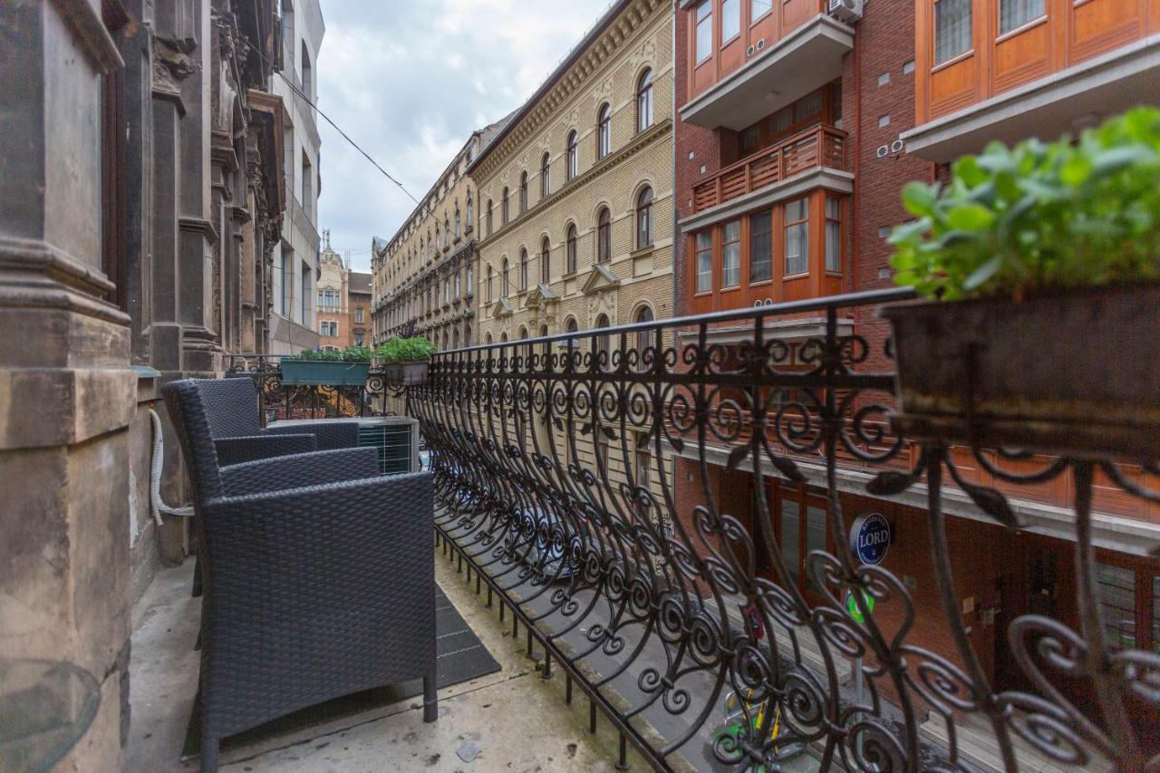 Apartament Spacious & Cozy Downtown With Balcony *