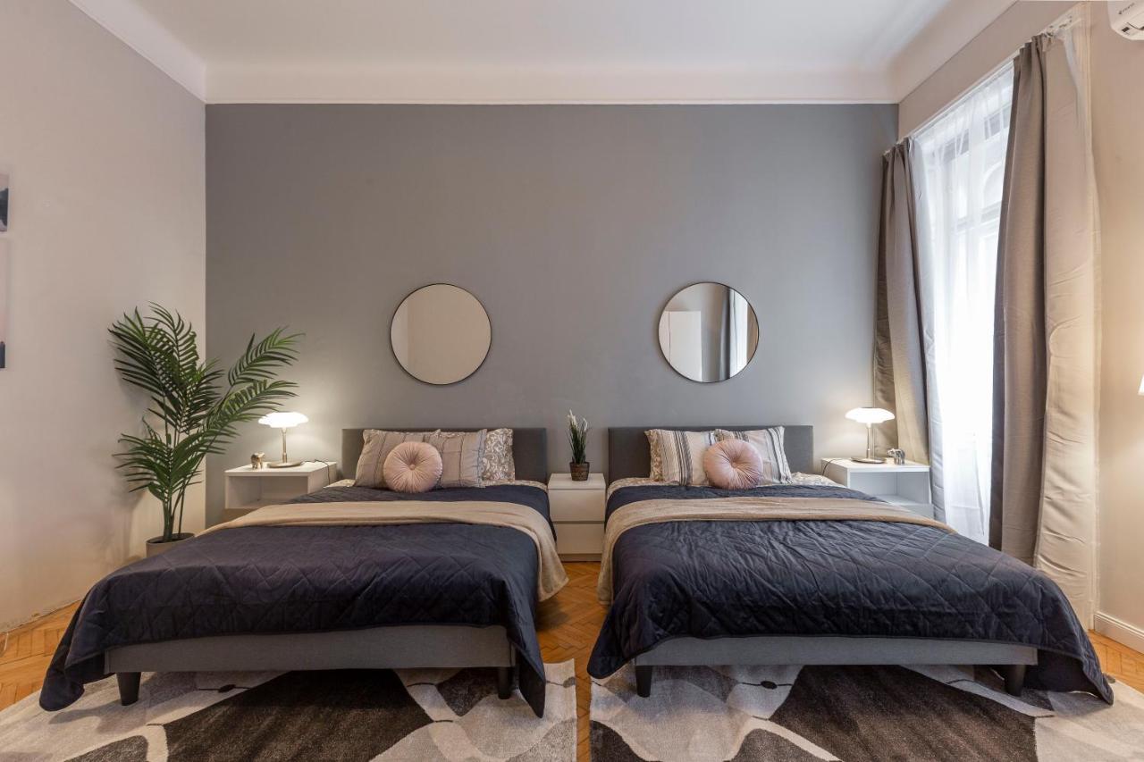 Apartament Spacious & Cozy Downtown With Balcony *